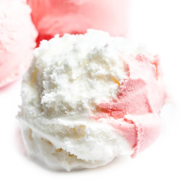 Strawberry Ice-Cream Ball close-up — Stock Photo, Image