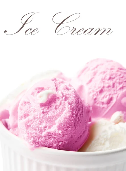 白色和粉色杓的冰激淋 — 图库照片