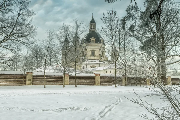 Old monastery in winter — Stock Photo, Image