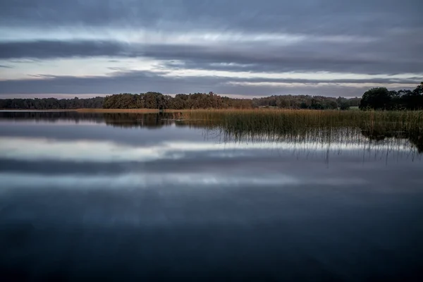 Lago en la noche — Foto de Stock