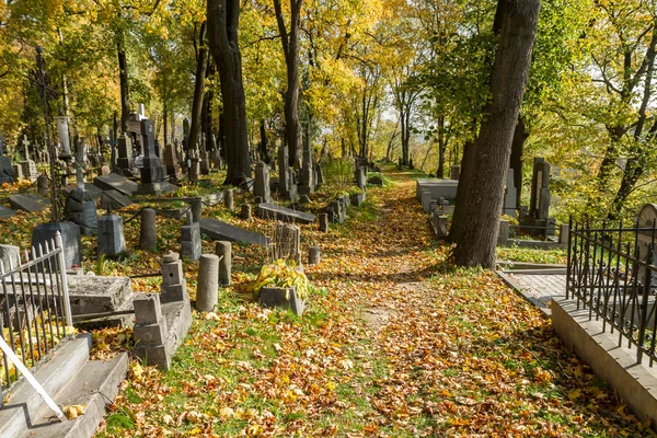 Crosses in autumn — Stock Photo, Image