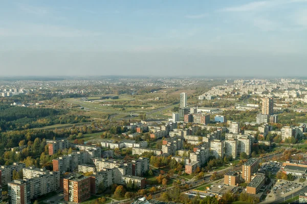 Ciudad desde la cima de la caída — Foto de Stock