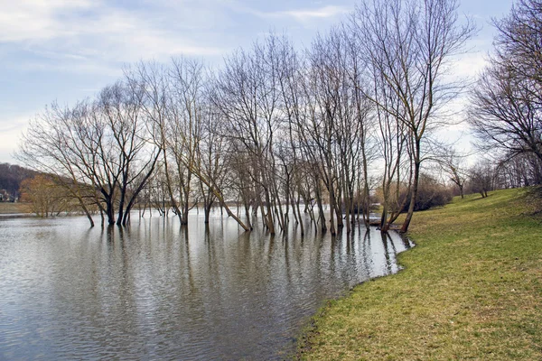 Inundaciones de primavera —  Fotos de Stock