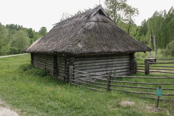 Edificio agricolo lituano — Foto Stock