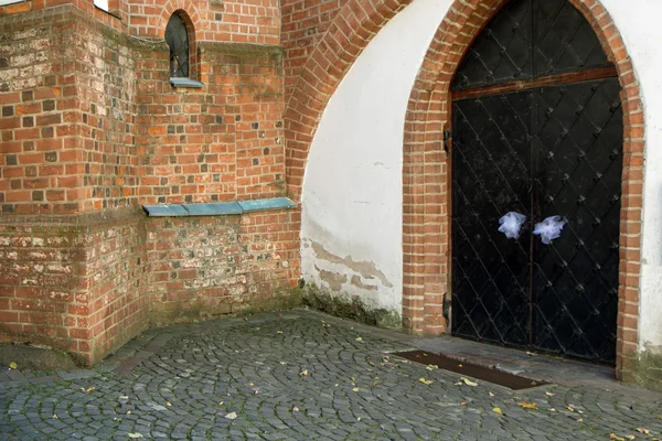 Porte in metallo della chiesa — Foto Stock