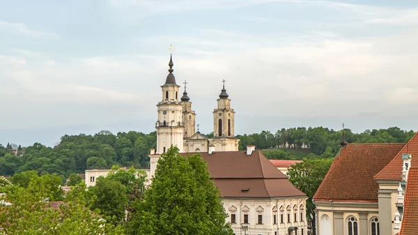 Stary kościół towers — Zdjęcie stockowe