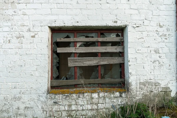 Altes Fenster — Stockfoto