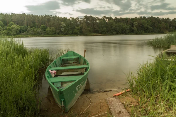 Boat in evening — Stock Photo, Image