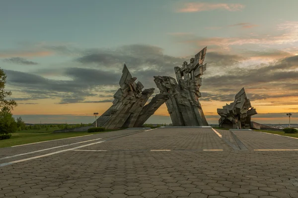 Памятник солдатам — стоковое фото