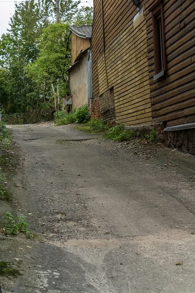 Between old houses — Stock Photo, Image