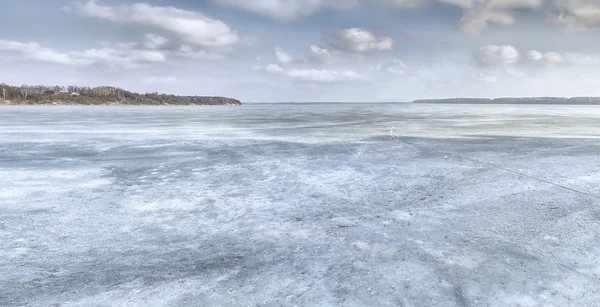 Laguna Kaunas en invierno —  Fotos de Stock