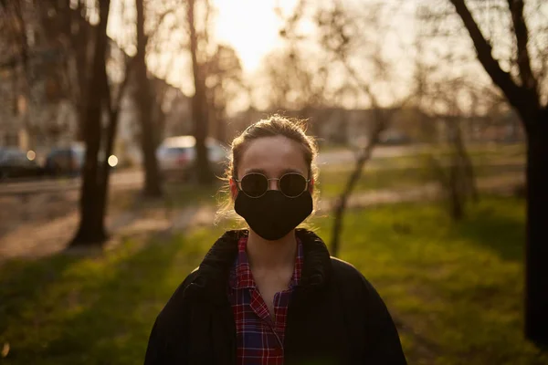 Girl Black Jacket Glasses Black Medical Mask Shows Stop Sign — Stock Photo, Image