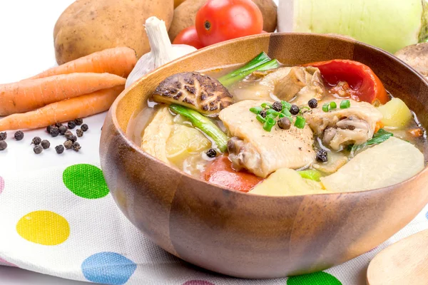 Sopa de pollo con verduras —  Fotos de Stock