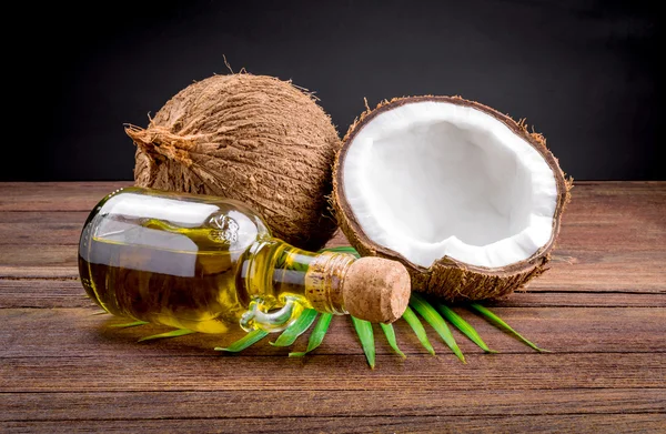 Kokos a kokosový olej — Stock fotografie