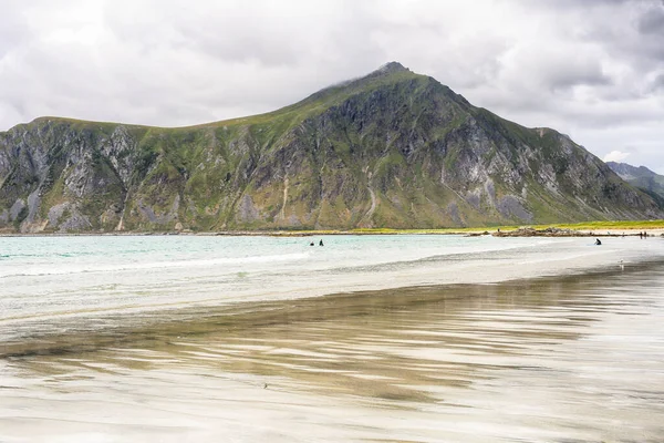 Flakstad Písečná Pláž Nachází Norských Ostrovech Lofoten — Stock fotografie