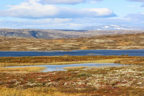 Lake Stor Sverje Ligt Gemeente Kvikne Noorwegen — Stockfoto