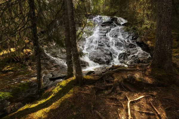 Cascata Sul Fiume Sagelva Situata Nel Comune Trondheim Norvegia — Foto Stock