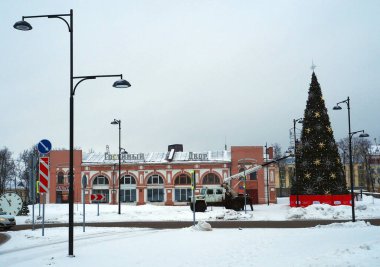 Moskova bölgesindeki Serpukhov şehrinin antik sokakları. 