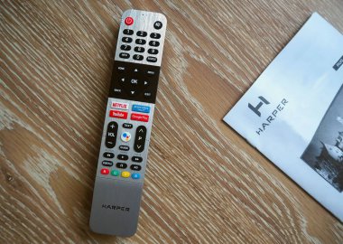 Akıllı TV ve LED TV için uzaktan kumanda. Modern bir TV için uzaktan kumanda