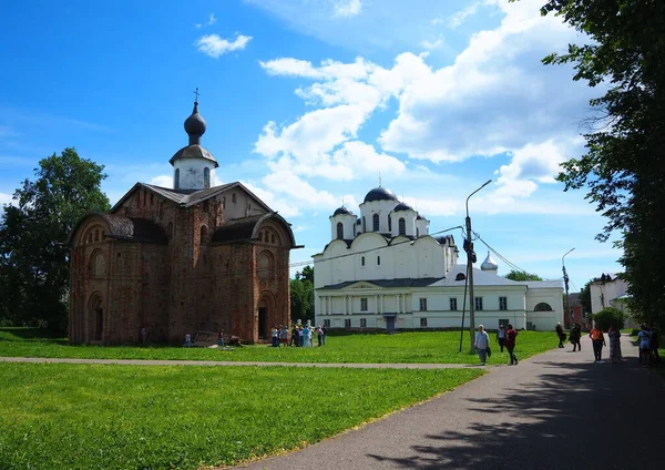 Πόλη Του Veliky Novgorod Λεπτομέρειες Και Στοιχεία Της Αρχιτεκτονικής — Φωτογραφία Αρχείου