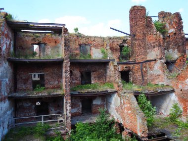 Eski Rus kalesinin kale duvarları. Şehrin korunması için Orta Çağ 'ın kalesi.