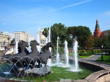 Moskova şehrinin mimarisi. Evet. Rusya Federasyonu 'nun başkenti Moskova' nın güzel mimarisi.