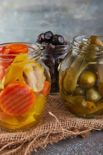 Fermented Vegetarian Canned Food Concept Pickled Cucumbers Black Olives Pickled — Stock Photo, Image