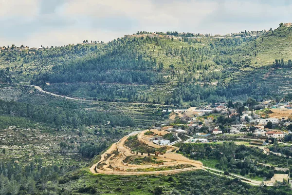 View from Sataf Park to a settlement in the suburbs of Jerusalem.