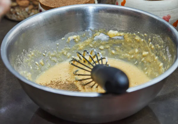 Fazendo Massa Para Fazer Produtos Panificação Com Espargos Ervilhas Receita — Fotografia de Stock