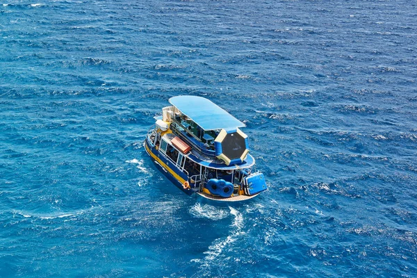 Srail Kızıl Deniz Seyahat Etmek Için Bir Eğlence Gemisi — Stok fotoğraf