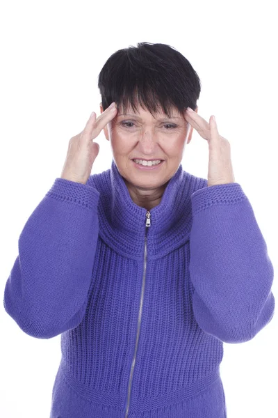 Femme âgée avec maux de tête — Photo