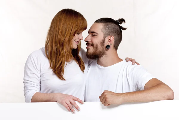 Young loving urban couple — Stock Photo, Image