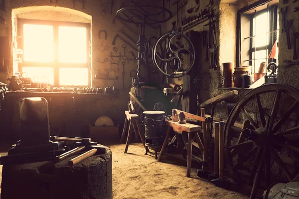 Old workshop indoors — Stock Photo, Image