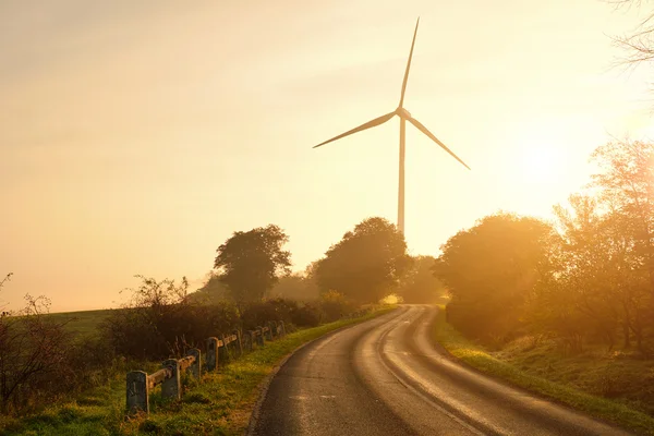 Coucher de soleil éoliennes — Photo