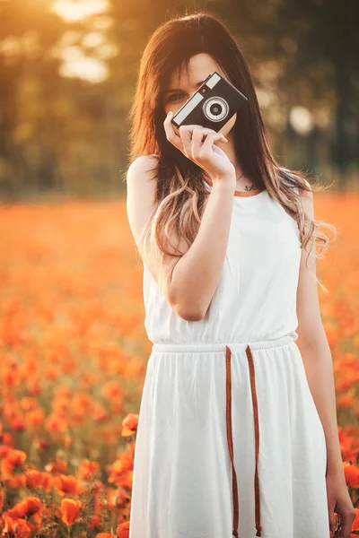 Woman taking picture — Stock Photo, Image