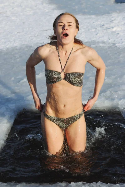 Epiphany Feast Girl Swimsuit Bathing Ice Hole Hardening Recovery Young — Stock Photo, Image
