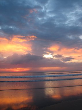 denizde gün batımı