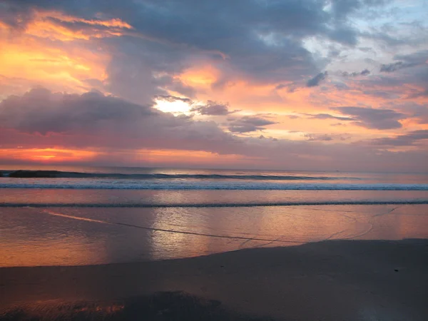 Puesta de sol en el mar — Foto de Stock