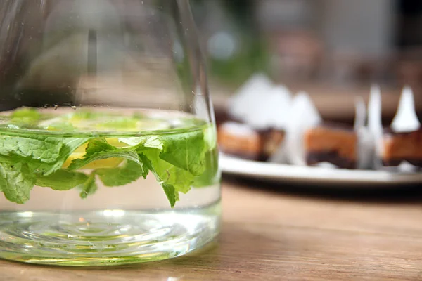 Water with citrus and mint — Stock Photo, Image