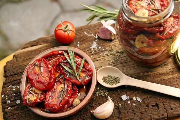 Preparation dried tomatoes — Stock Photo, Image