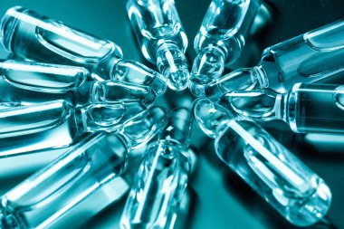 Sağlık ve ilaç şişeleri