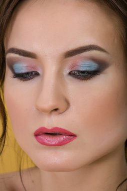 şık makyaj güzellik fotoğraf esmer kızla