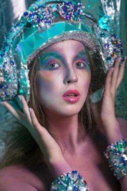  vücut sanat resim - müzikal hologram helme kız kız