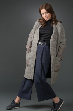 esmer kız - moda model üzerinde 