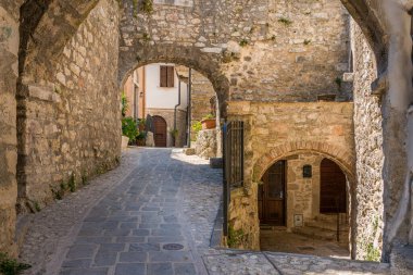 Casteldilago 'nun küçük ve güzel köyü, Arrone yakınlarında. Terni, Umbria, İtalya 'da.