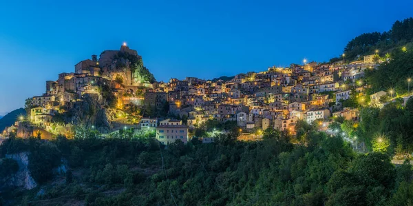 Cervara Roma Oświetlona Nocy Piękna Wioska Prowincji Rzym Lacjum Włochy — Zdjęcie stockowe