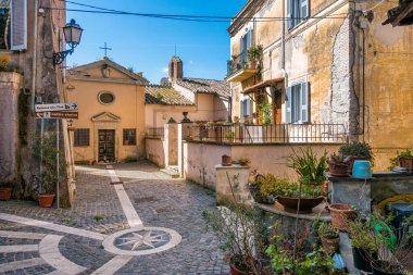 Castel Gandolfo 'da, Albano gölünde, Roma, Lazio, orta İtalya' da manzara.