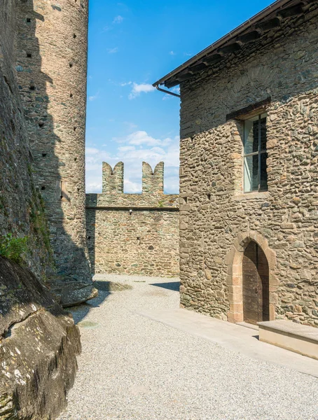 Castillo Fenis Famosa Bien Conservada Fortaleza Medieval Valle Aosta Norte — Foto de Stock