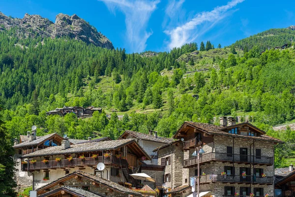 Beautiful Village Chardonney Champorcher Valley Aosta Valley Northern Italy — Stock Photo, Image
