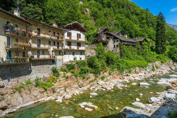 Den Vackra Byn Fontainemore Lys Valley Aostadalen Norra Italien — Stockfoto